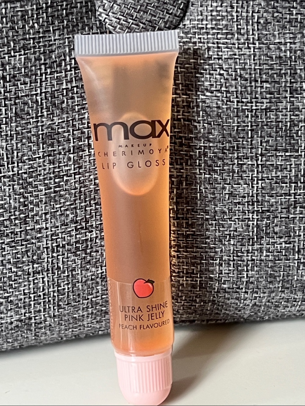 Max Ultra Shine Pink Jelly Lip Gloss - Peach Flavored